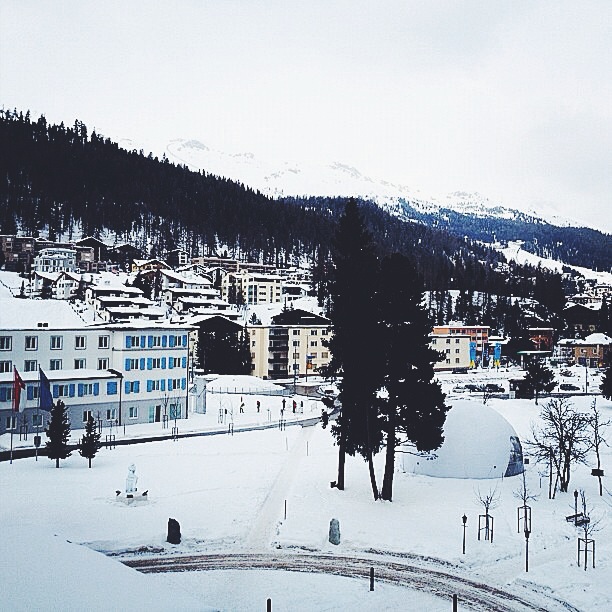 St. Moritz: Von Schokokuchen mit Blattgold & anderen Luxus